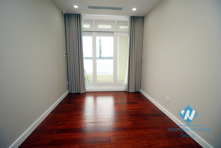 A 3 bedroom apartment for rent in Vinhome Nguyen Chi Thanh